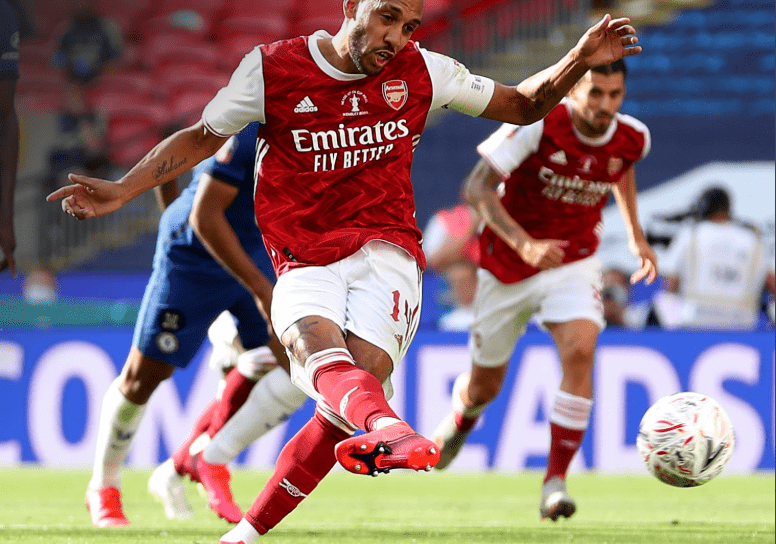 赛地聚焦:足总杯国际比赛日热度飙升,阿森纳豪取连胜,目标明确,高层口径保持一致的简单介绍 赛地聚焦:足总杯国际比赛日热度飙升,阿森纳豪取连胜,目标明确,高层口径保持一致的简单介绍